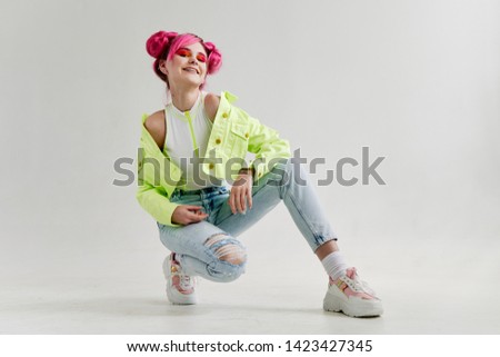 woman style fashion retro pink hair