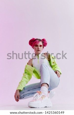 woman with pink hair sneakers style