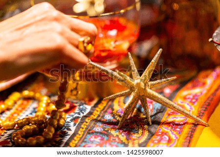 Cropped Hand decoration Table with autumn and winter theme