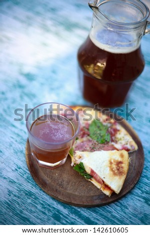 cold beer with jamon pizza color milk colour pastry pie meat tomato right culture food melting heat cold dine straight nurture satisfaction supper picture diner no one flavour image chilly melt unknow