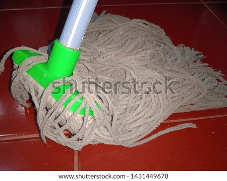 floor cleaner when exposed to dust and dirty liquid