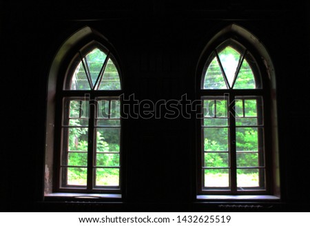 Two windows on a dark background.