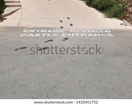 Castle Entrance symbol on the road