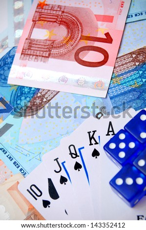 Dices and game cards for euro banknotes.