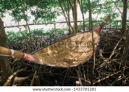 Crib weave in mangrove forest.