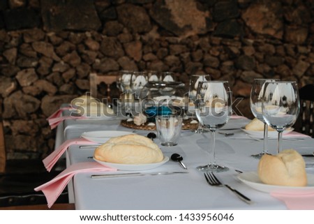 elegant table for outdoor dining