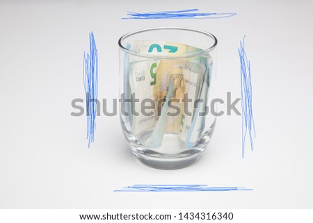 Money bills in Euros. Money used to buy in the market, to invest in companies, industries. The banks use it to leave it and earn more money. Speculation, finance, business, the market, the industry, u