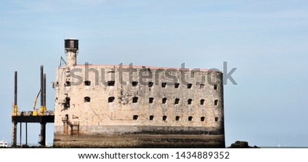 A picture of the Fort Boyard in France
