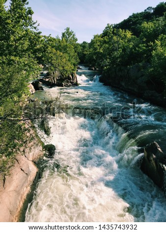 Flowing Waterfall, Washington DC Great Falls