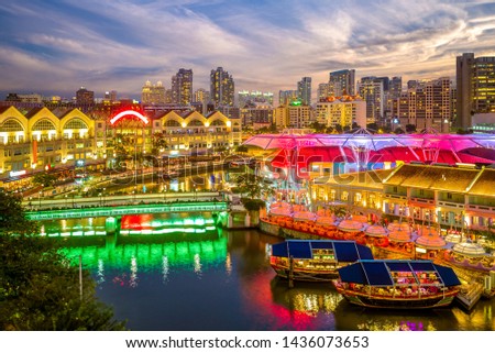 aerial view of Clarke Quay in singapore at night Royalty-Free Stock Photo #1436073653