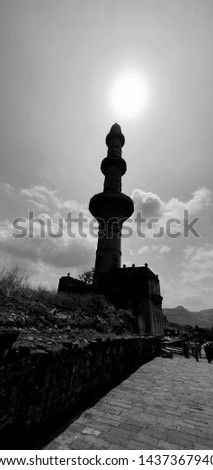 Black and white pictures of chand minar 