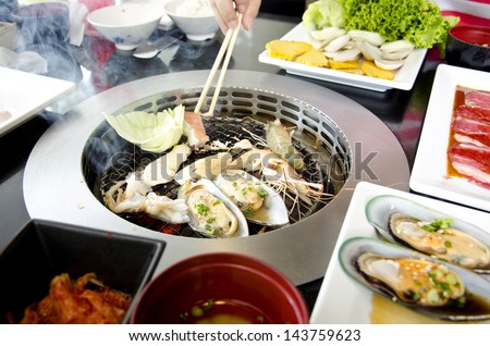 Fresh seafood Grill Koren style
