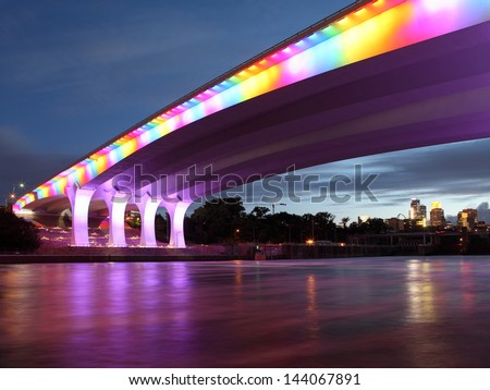 Highway 35W bridge over Mississippi river in Minneapolis