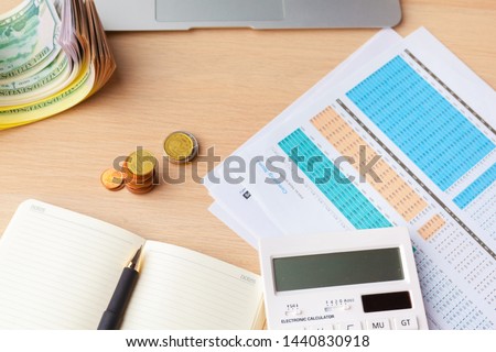 Business documents graph financial to job succes, Analyze document plans