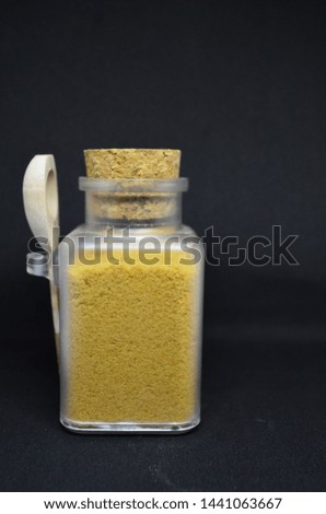 Which put powdered coffee, tea or powdered food in a bottle