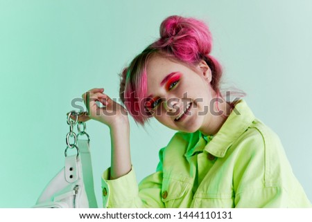 woman with pink hair bag fashion style