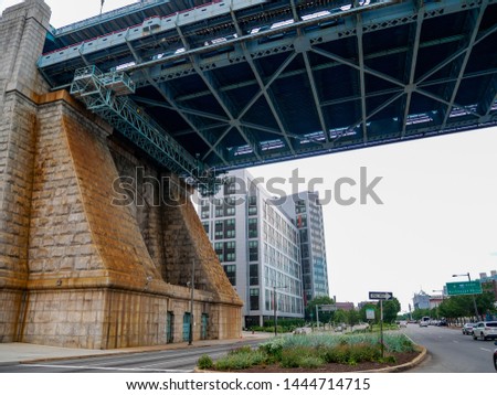 Ben Franklin Bridge underpass river span