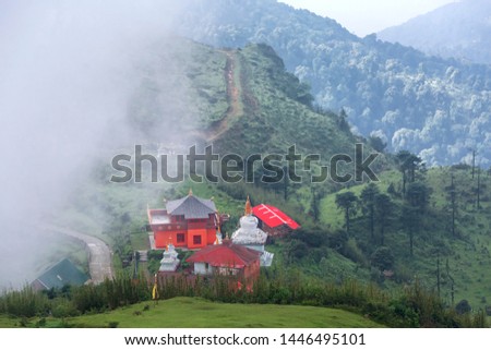 Houses between the hills.It is one of the tourist center of the Darjeeling Hills.
