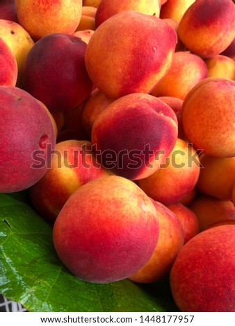 Ripped juicy Peaches fruits nature