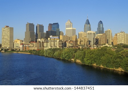 Philadelphia skyline from the Schuylkill River, PA