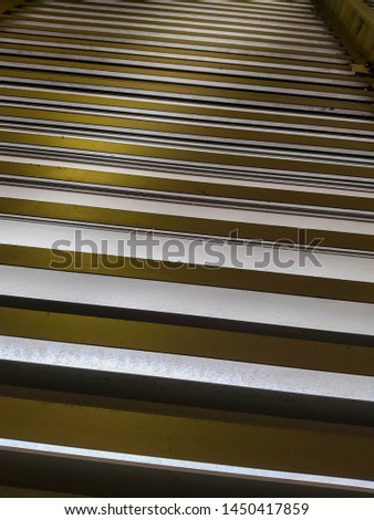 Aluminum Louver or Aluminum building decorative panel for ventilation background and pattern