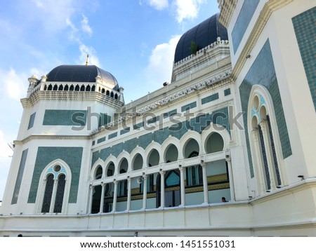 Great Mosque of Medan or Masjid Raya Al Mashun is a mosque located in Medan, North Sumatra, Indonesia.