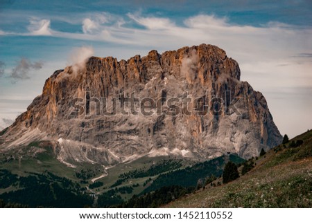 A picture of the dolomites in Italy