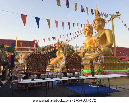 Thai buddhism gold 3 monk religion festival