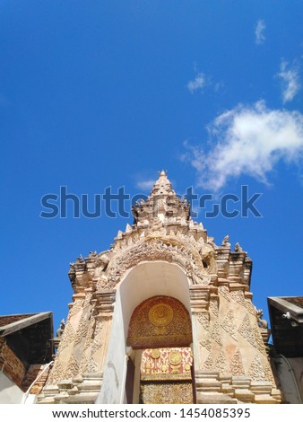 Architecture in Thai temples (Ko Kha District, Lampang Province, Thailand)