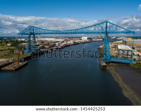  Middlesbrough Transporter Bridge that crosses the river Tees between Middlesbrough and Stockton. Iconic bridge over 100 years old
