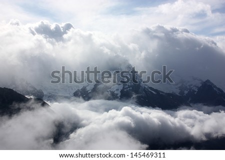 Autumn day with clouds in the mountains