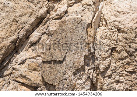 Broken rock texture in brown, Madrid.