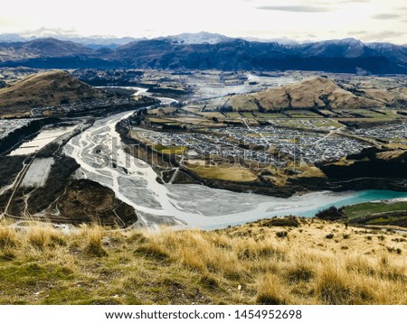 Beautiful gorgeous breath taking lookout in remarkable Queenstown New Zealand Lake hayes Shotover River scenery landscape famous destination tourist 