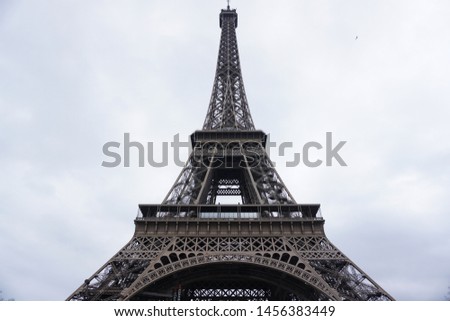 the Eiffel Tower on an overcast day in Paris
