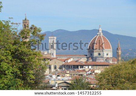 View of the Basilica di Santa Maria del Fiore Cathedral in Florence, Italy
