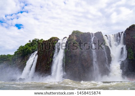 Photo shooting Iguassu Falls at Argentina Brazil