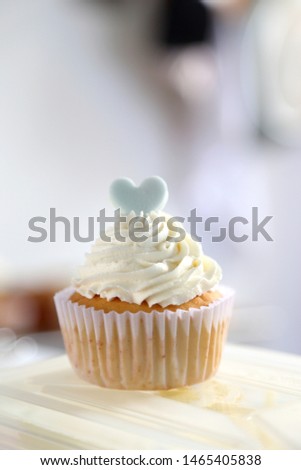 The picture of sweet cupcake.