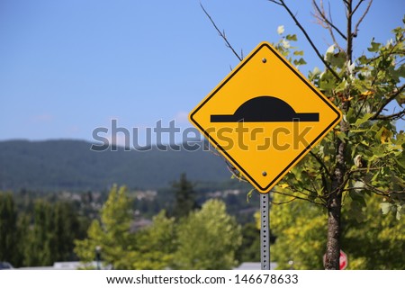 Bumper road sign