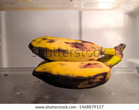 Half of my heart is in Banana, ooh-na-na