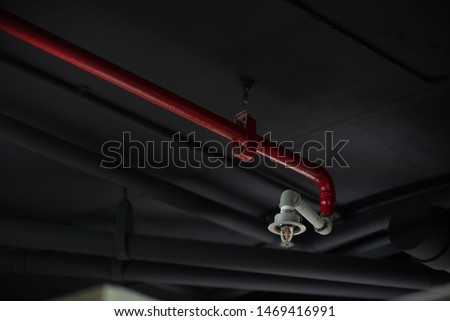 Fire sprinkler spring Installed in the ceiling in the building And will work automatically when a fire occurs Prevent fire.