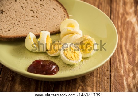 Fresh delicious fruit eggs for a good meal.
Wood background.