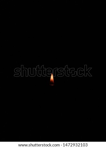 Picture of a candle flame.