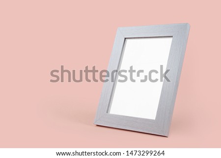 Blank picture frame for photograph.