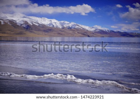 Pangong Lake at Leh Ladakh are turning to ice .