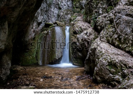 Gola di Jana, amazing waterfalls in Marche Region, Italian destination