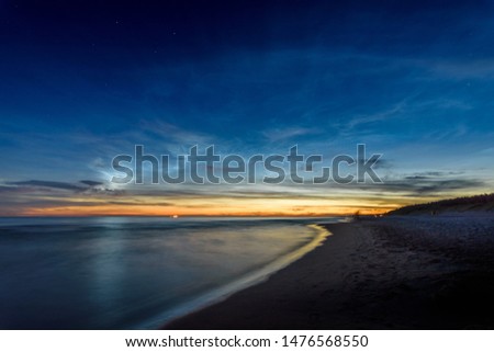 A sunset at the sea