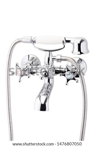 The mixer for a bathtub wall with a short izliv