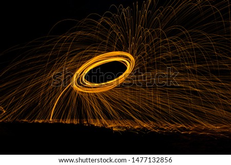 Long exposure wire wool spinning