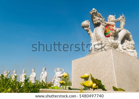 Temple of a thousand Buddha statues