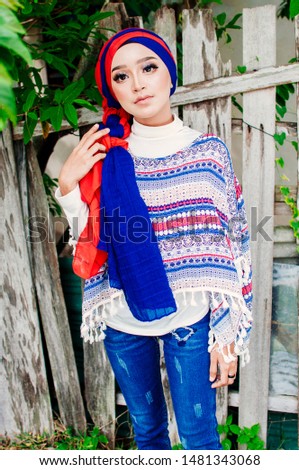Close up young arabian muslim woman in hijab. People religious lifestyle concept. Mock up copy space
